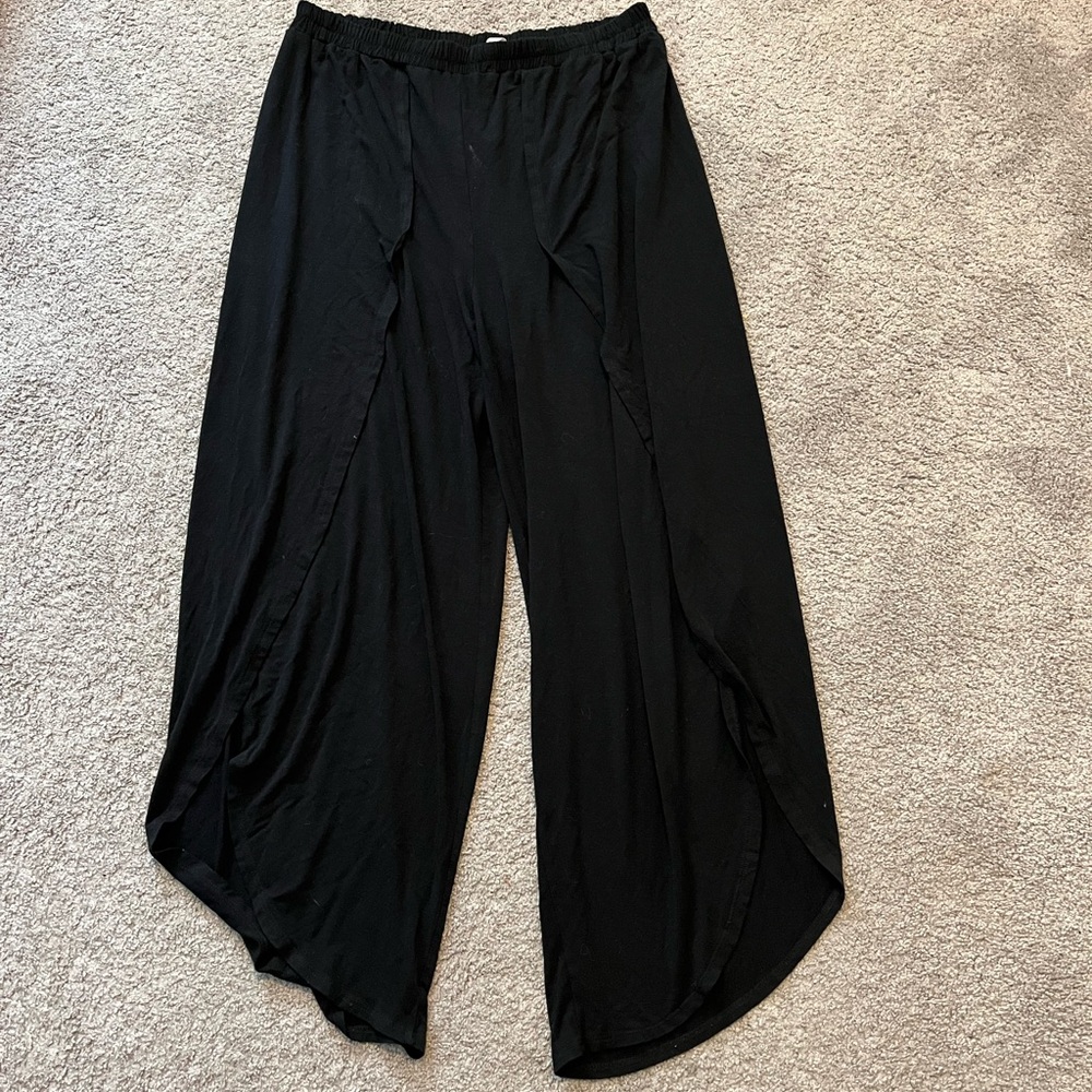 Cielo Blu size L pull up pants